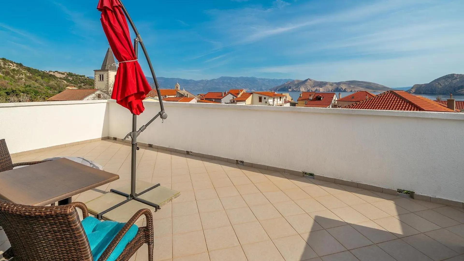 באסקה Apartments Karolina With Balcony